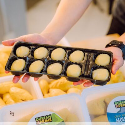Snow Skin Mochi: Pahang Black Gold Durian (10 pcs)